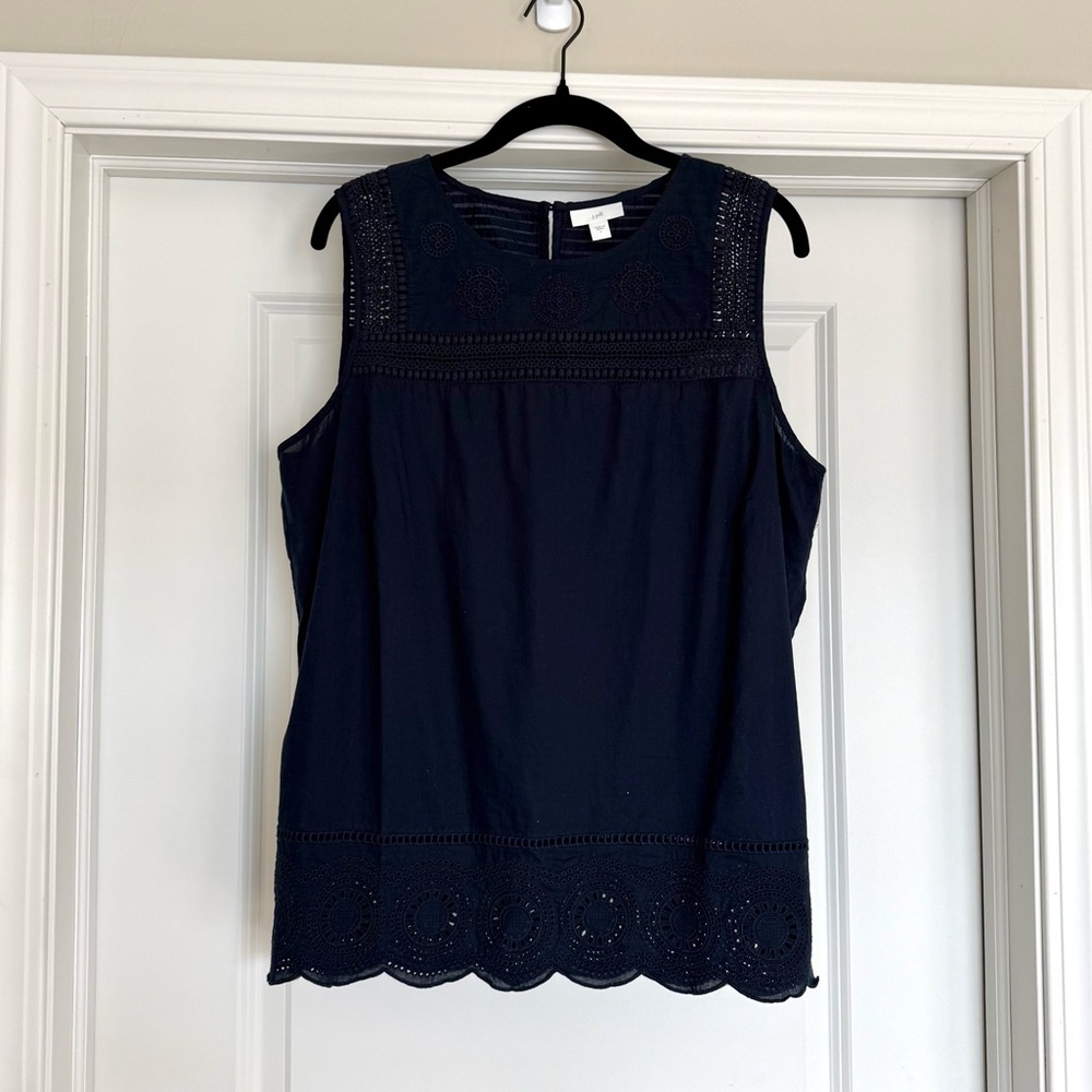 J. Jill Very Pretty Eyelet Border Navy Sleeveless Top | L